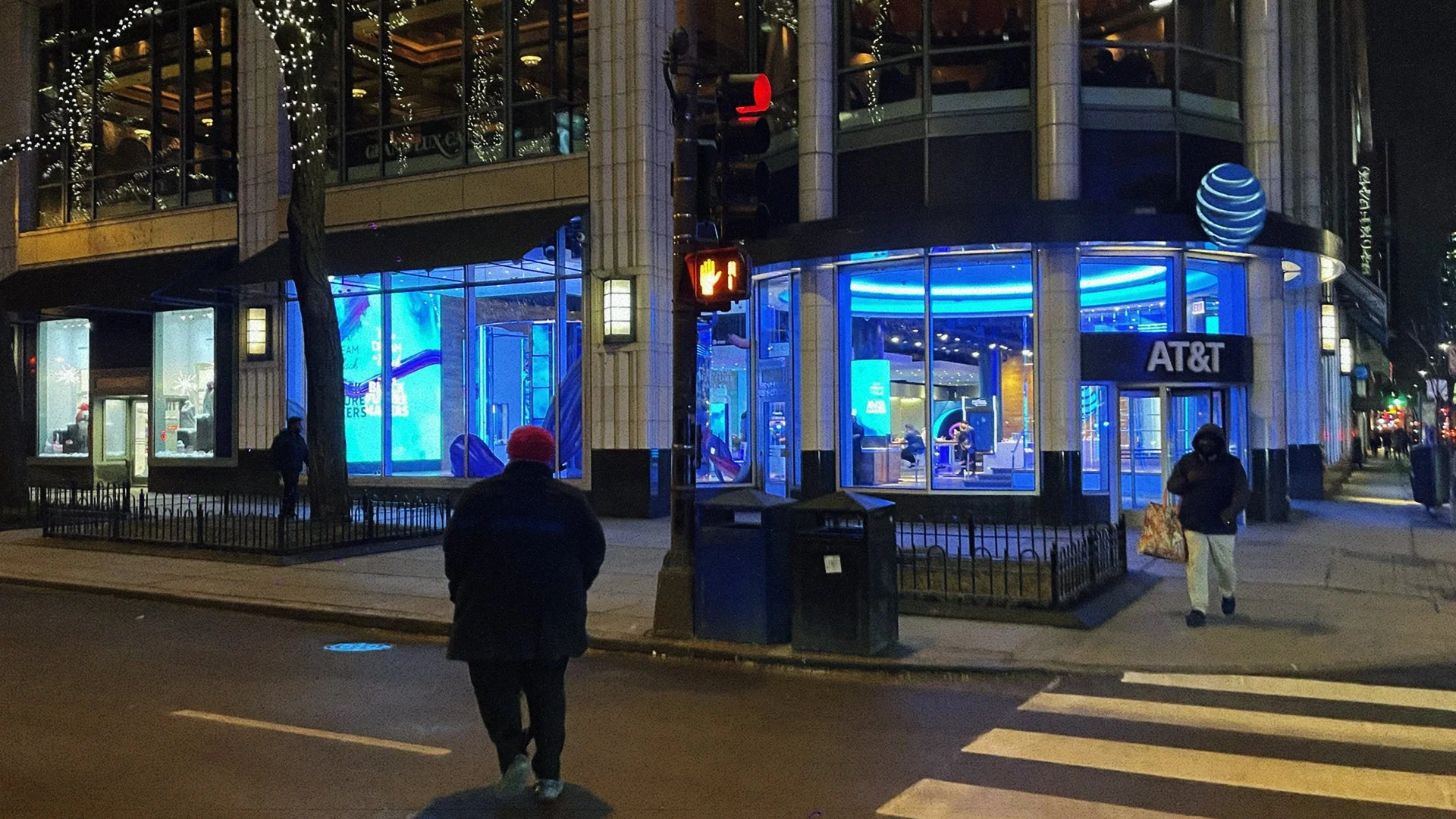 AT&T Flagship Retail